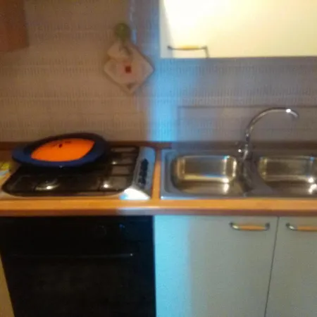 Apartment In Zona Tranquilla A 400m Dal Mare